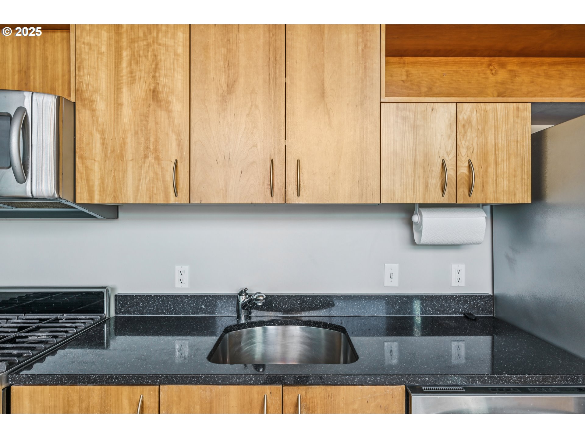 1234 Southwest 18th Avenue, Unit 501 Portland, OR 97205 - Photo 19 of 32