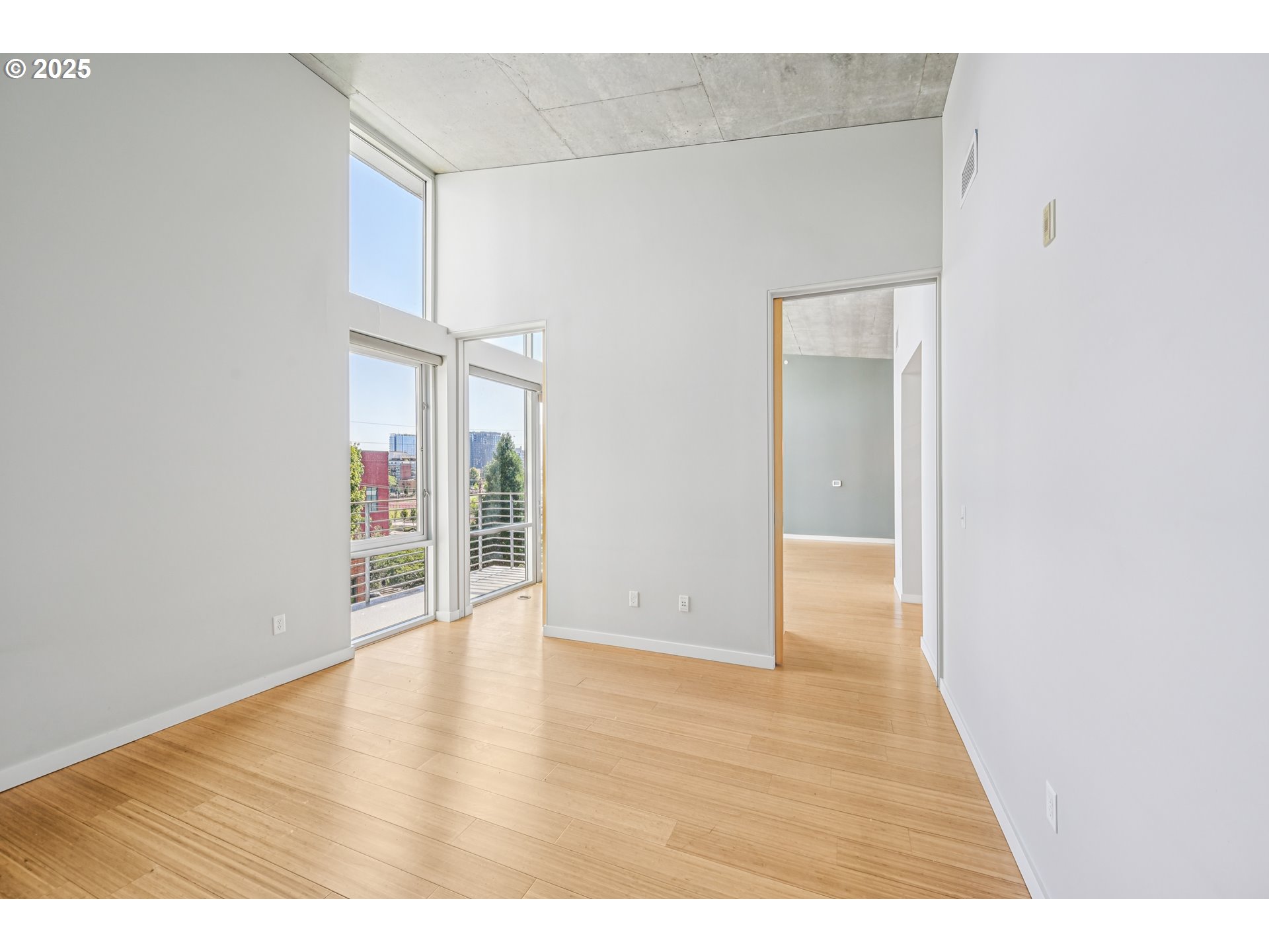 1234 Southwest 18th Avenue, Unit 501 Portland, OR 97205 - Photo 24 of 32