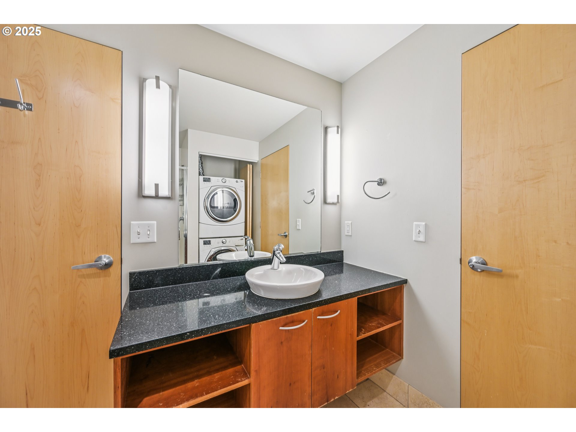 1234 Southwest 18th Avenue, Unit 501 Portland, OR 97205 - Photo 27 of 32