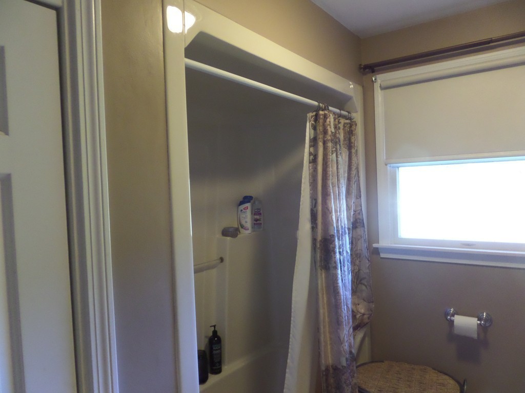 58 Smithville Road Spencer, MA 01562 - Photo 17 of 30 Gallery Image 17