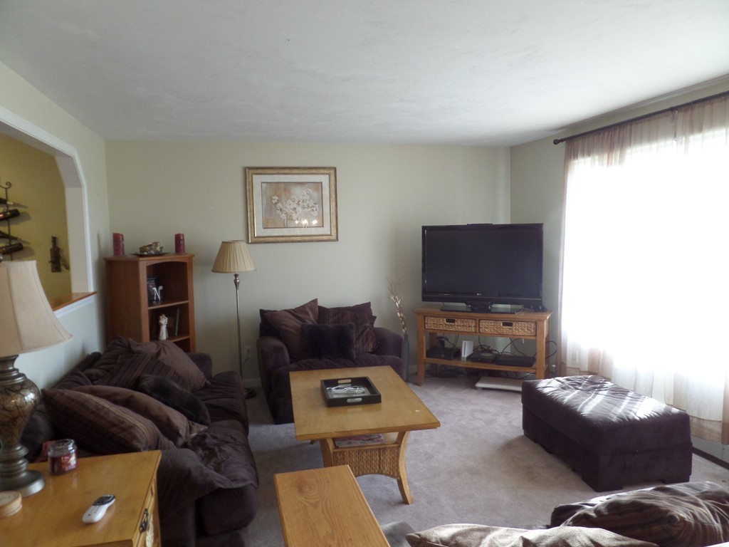 58 Smithville Road Spencer, MA 01562 - Photo 19 of 30 Gallery Image 19