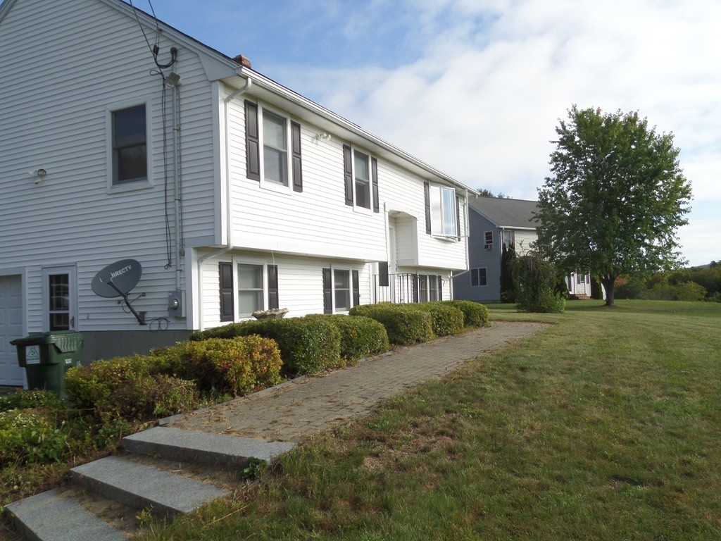 58 Smithville Road Spencer, MA 01562 - Photo 2 of 30 Gallery Image 2