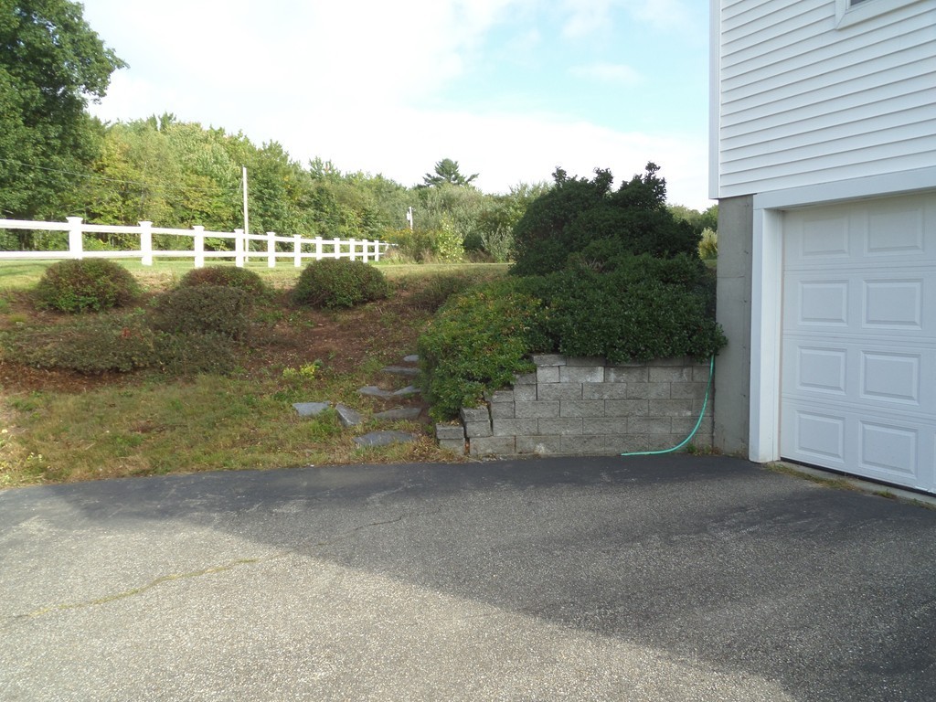 58 Smithville Road Spencer, MA 01562 - Photo 28 of 30 Gallery Image 28