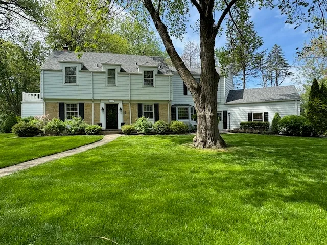 $370,000 | 2007 Amherst Court, Flossmoor, IL 60422