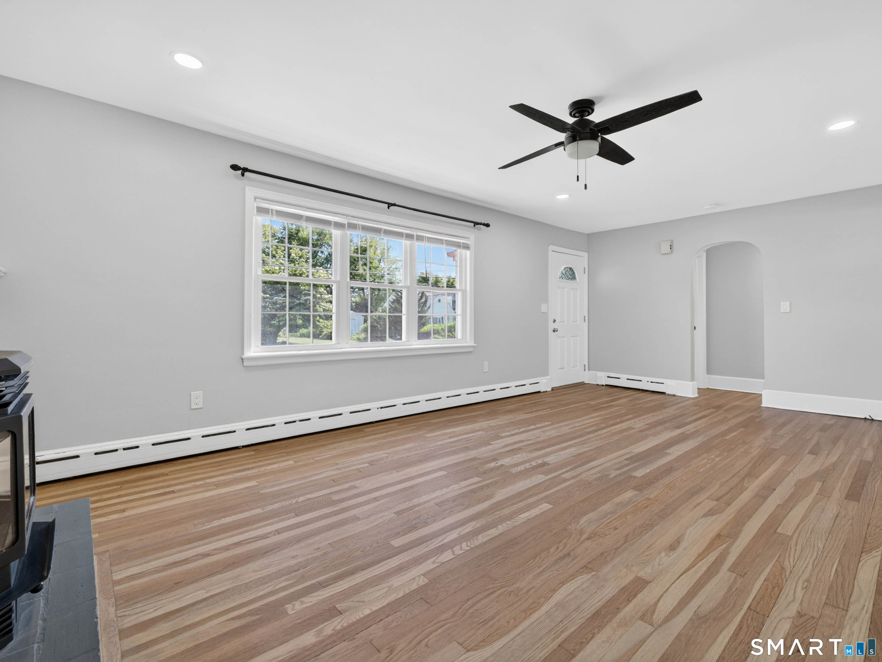 74 Nicholas Avenue Groton, CT 06340 - Photo 8 of 36