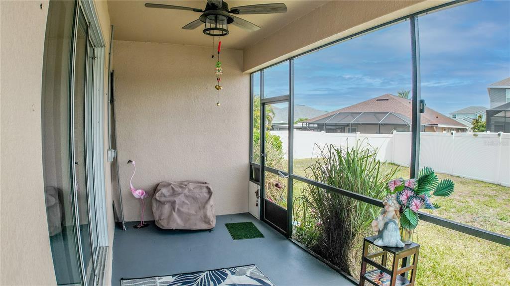 2408 Nighthawk Landing Court Ruskin, FL 33570 - Photo 31 of 47
