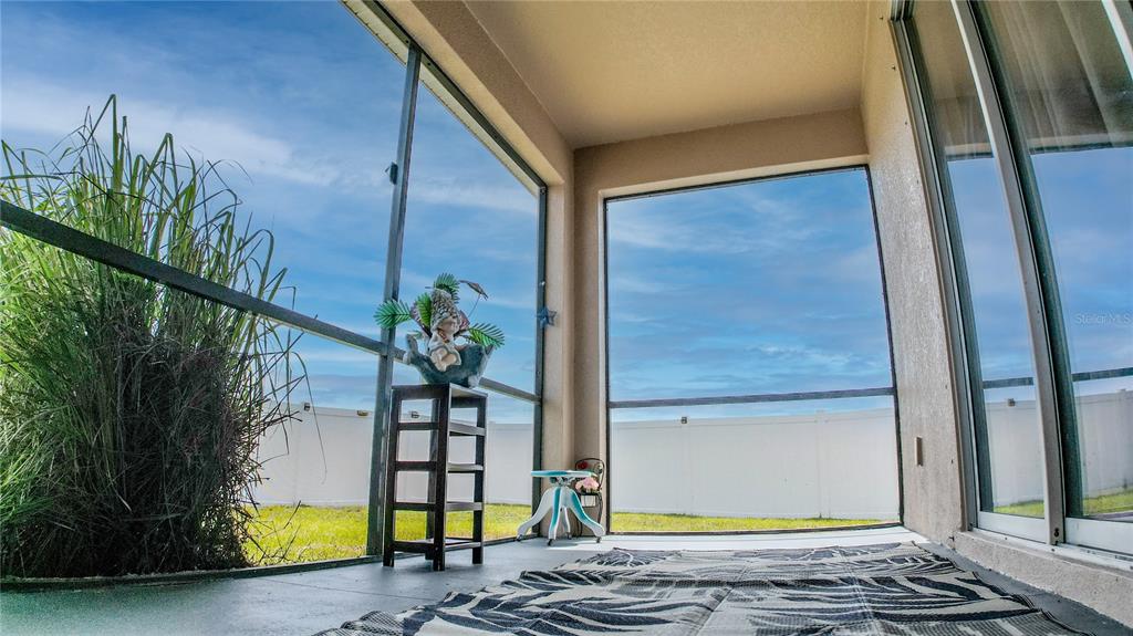 2408 Nighthawk Landing Court Ruskin, FL 33570 - Photo 32 of 47