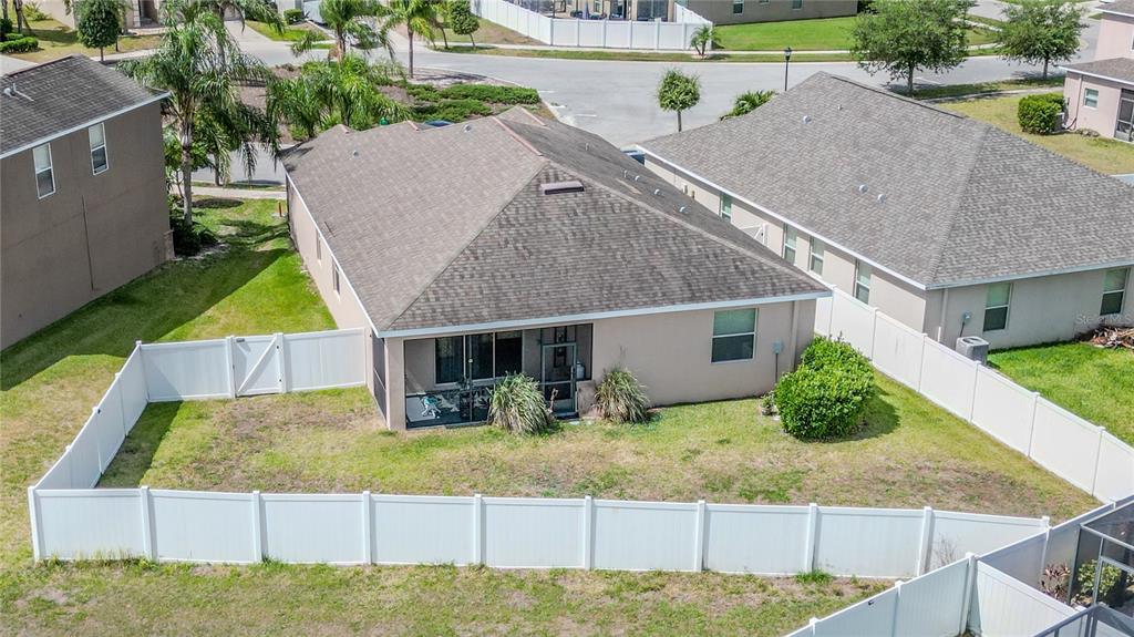 2408 Nighthawk Landing Court Ruskin, FL 33570 - Photo 35 of 47