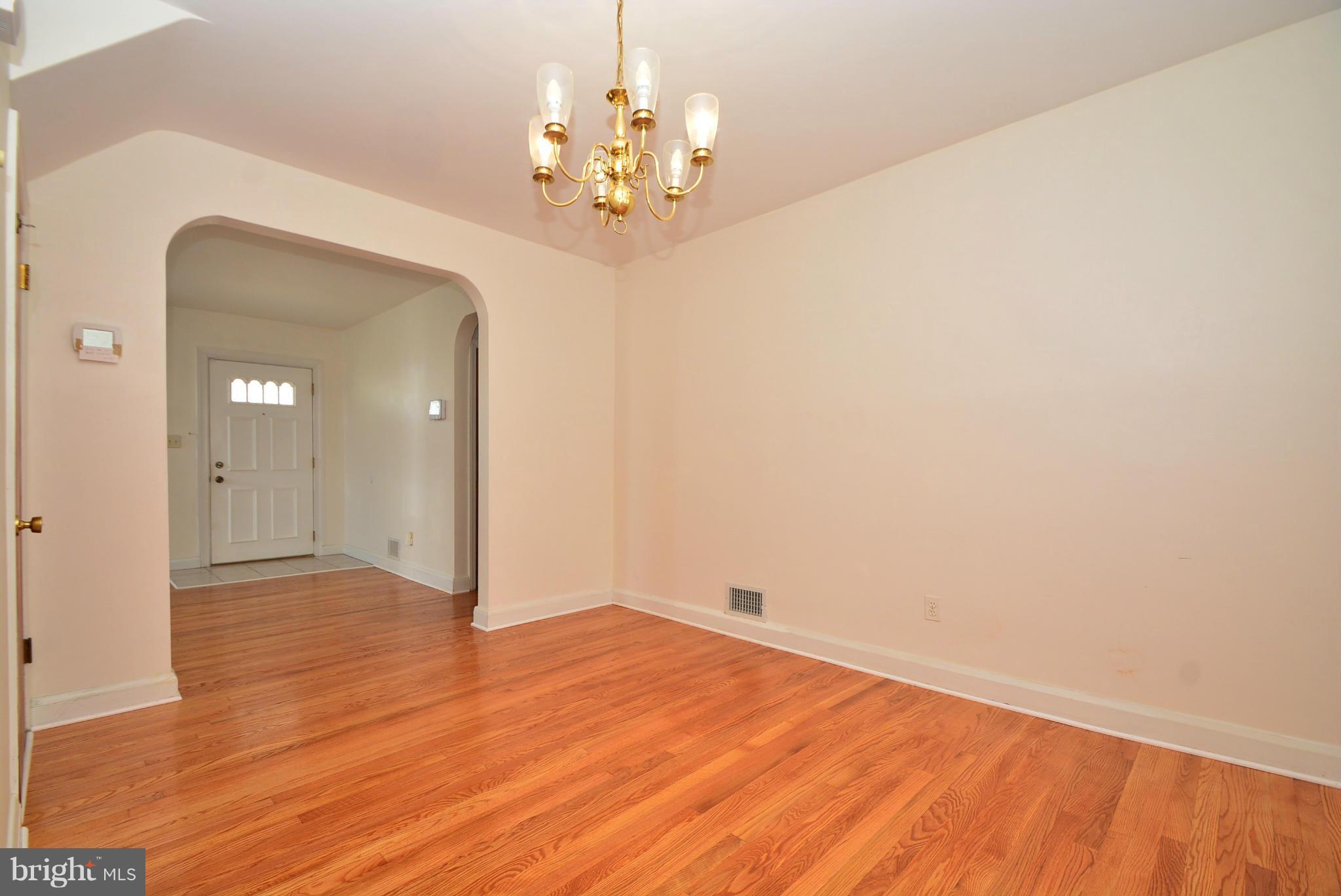 8761 Old Harford Road Baltimore, MD 21234 - Photo 12 of 30 Dining Room