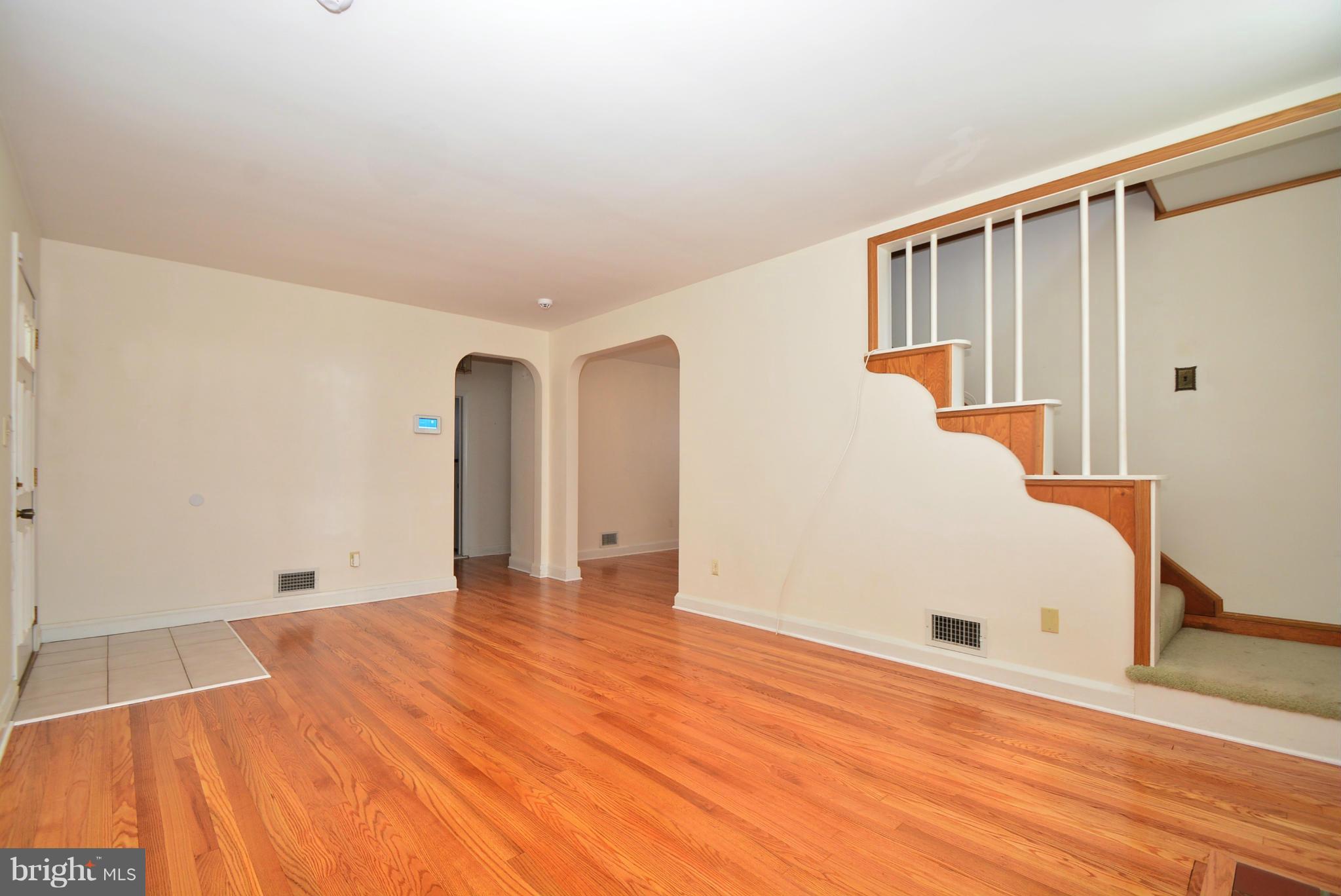 8761 Old Harford Road Baltimore, MD 21234 - Photo 5 of 30 Front right corner