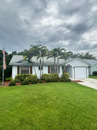 $468,700 | 6702 Southeast Raintree Avenue, Stuart, FL 34997