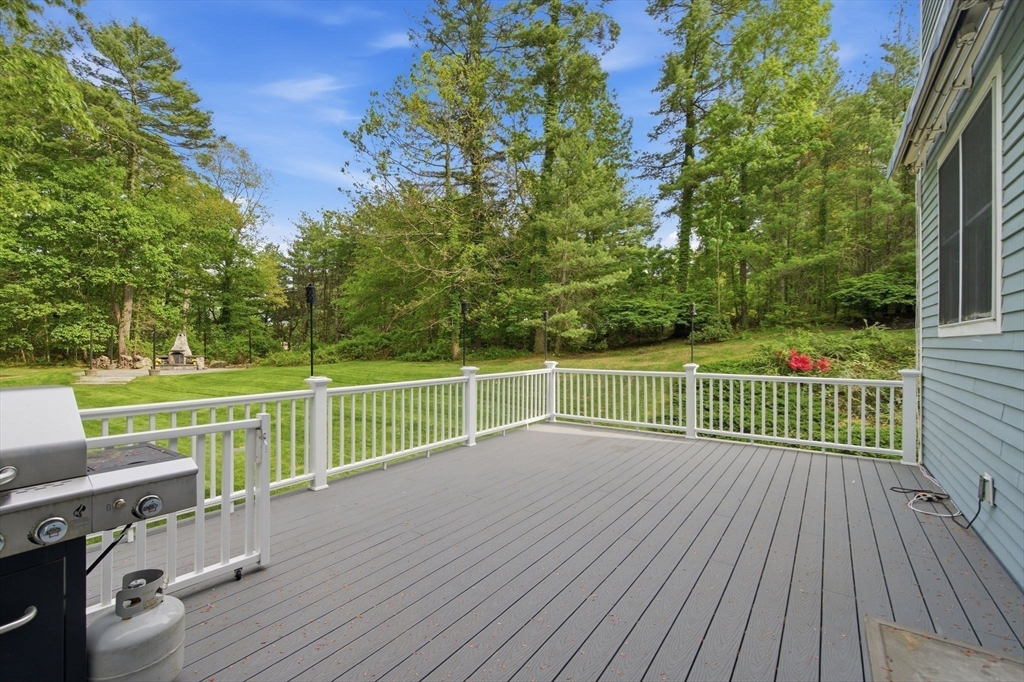 2 Stonecleave Road North Reading, MA 01864 - Photo 32 of 42