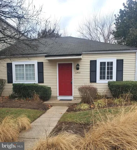 $1,995 | 11401 Ledbury Way, Germantown, MD 20876