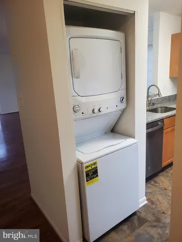 $1,995 | 11401 Ledbury Way, Germantown, MD 20876