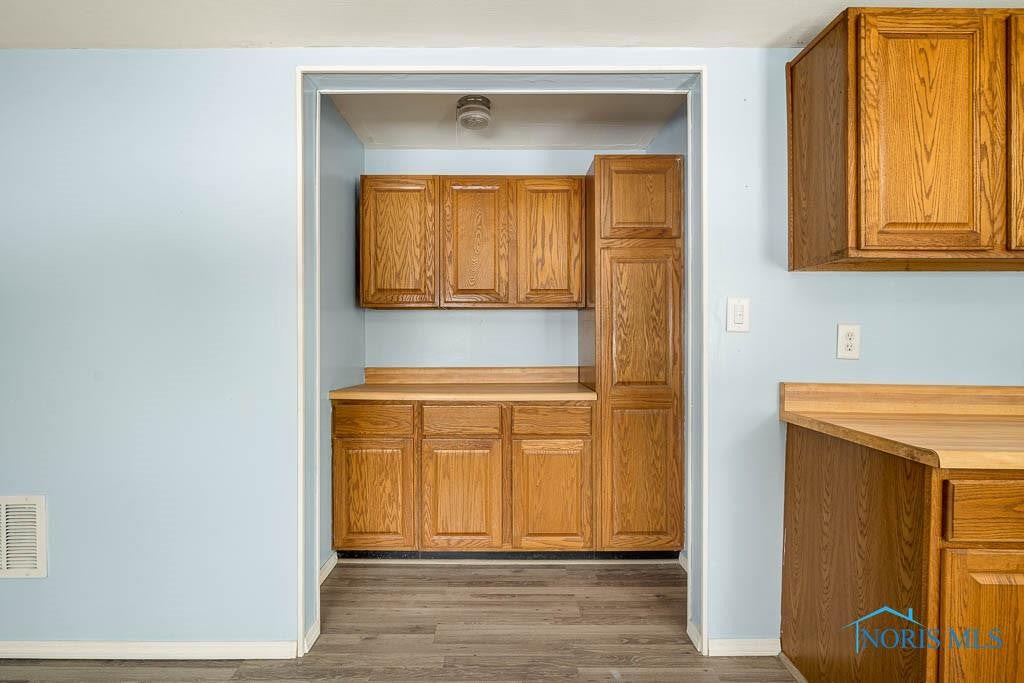 8905 Cedar Point Road Oregon, OH 43616 - Photo 18 of 35 Gallery Image 18