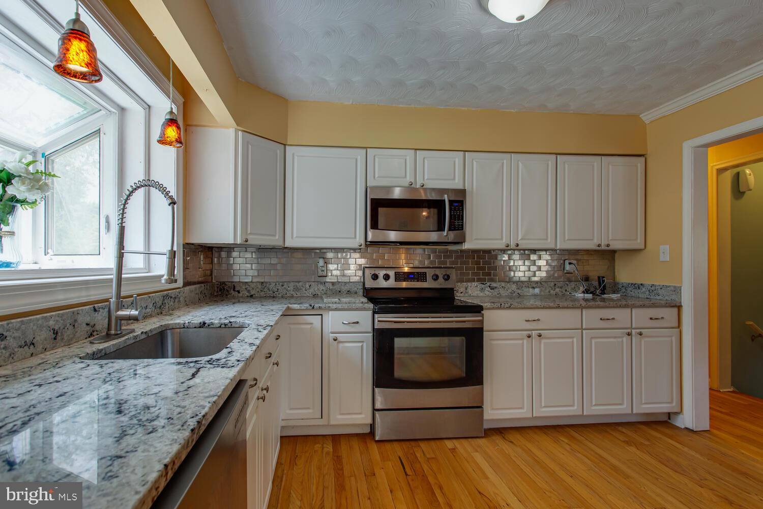 14525 Burnt Store Road Hughesville, MD 20637 - Photo 4 of 73