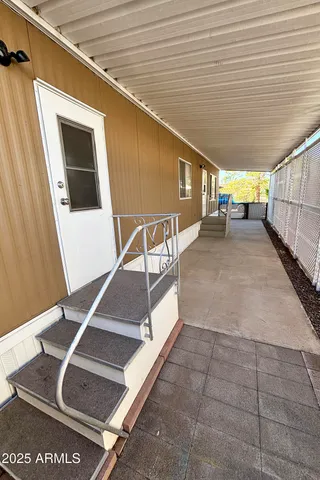 $1,250 | 10122 East Illini Street, Unit 7, Mesa, AZ 85208