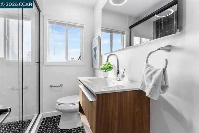 $998,000 | 18417 Milmar Boulevard, Castro Valley, CA 94546