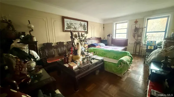 $1,368,000 | 42-20 Kissena Boulevard, Unit E18 | Flushing
