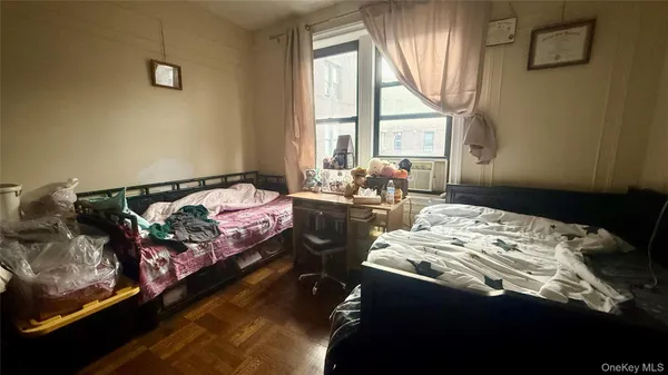 $1,368,000 | 42-20 Kissena Boulevard, Unit E18 | Flushing
