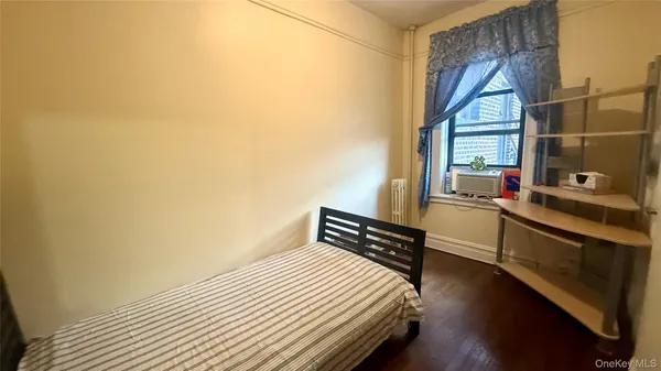 $1,368,000 | 42-20 Kissena Boulevard, Unit E18 | Flushing