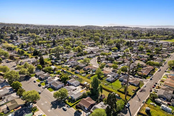 $480,000 | 863 Oakwood Avenue, Vallejo, CA 94591