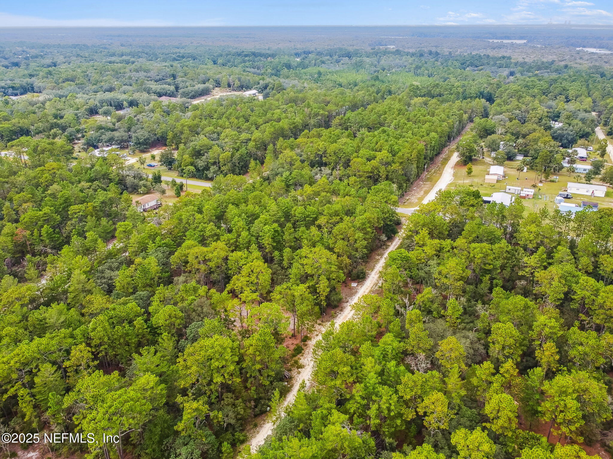 401 Edgehill Road Satsuma, FL 32189 - Photo 9 of 16 8-DJI_0506