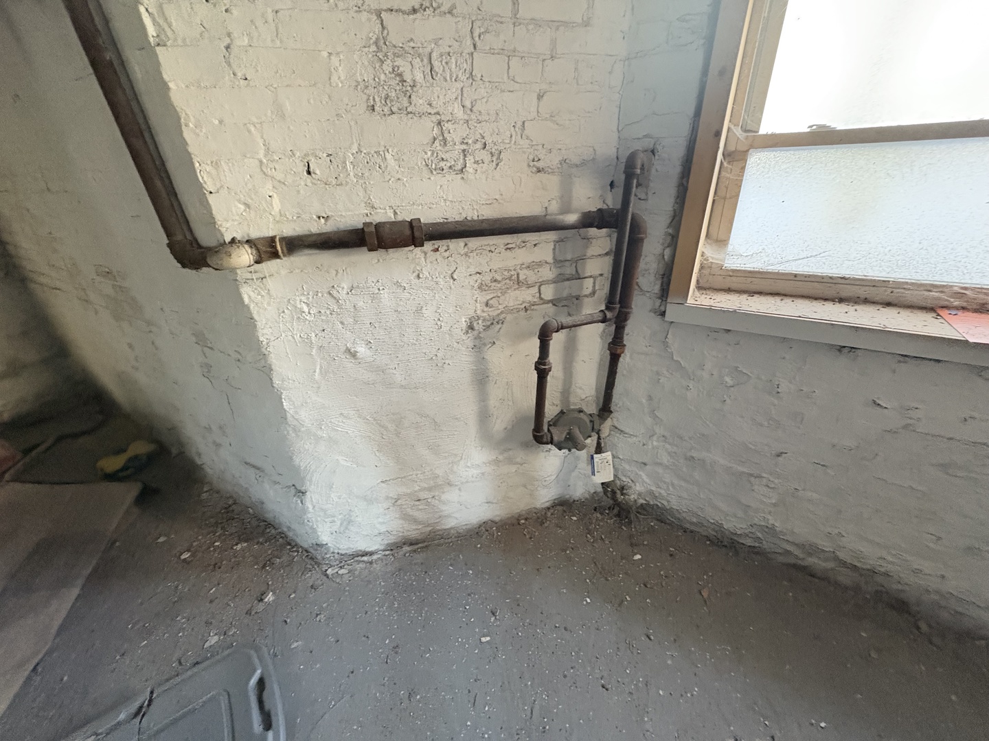 3843 West Fillmore Street Chicago, IL 60624 - Photo 27 of 38 a view of wall with window