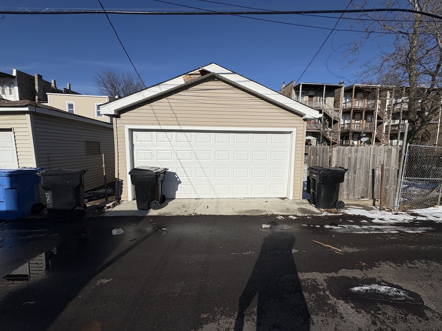 3843 West Fillmore Street Chicago, IL 60624 - Photo 38 of 38 a view of backyard with wheel space