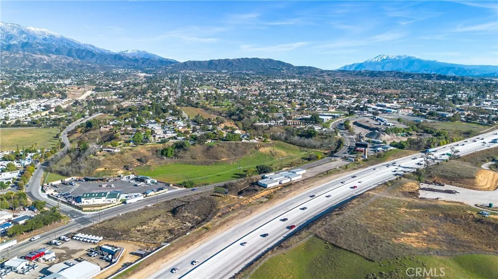 0 Calimesa Yucaipa, CA 92399 - Photo 5 of 14 a view of a city and mountains