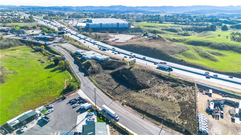 0 Calimesa Yucaipa, CA 92399 - Photo 6 of 14 a view of a lake with a mountain