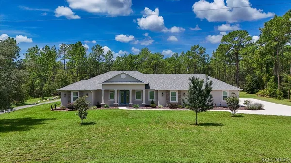 $925,000 | 4972 North Wayne Drive, Beverly Hills, FL 34465