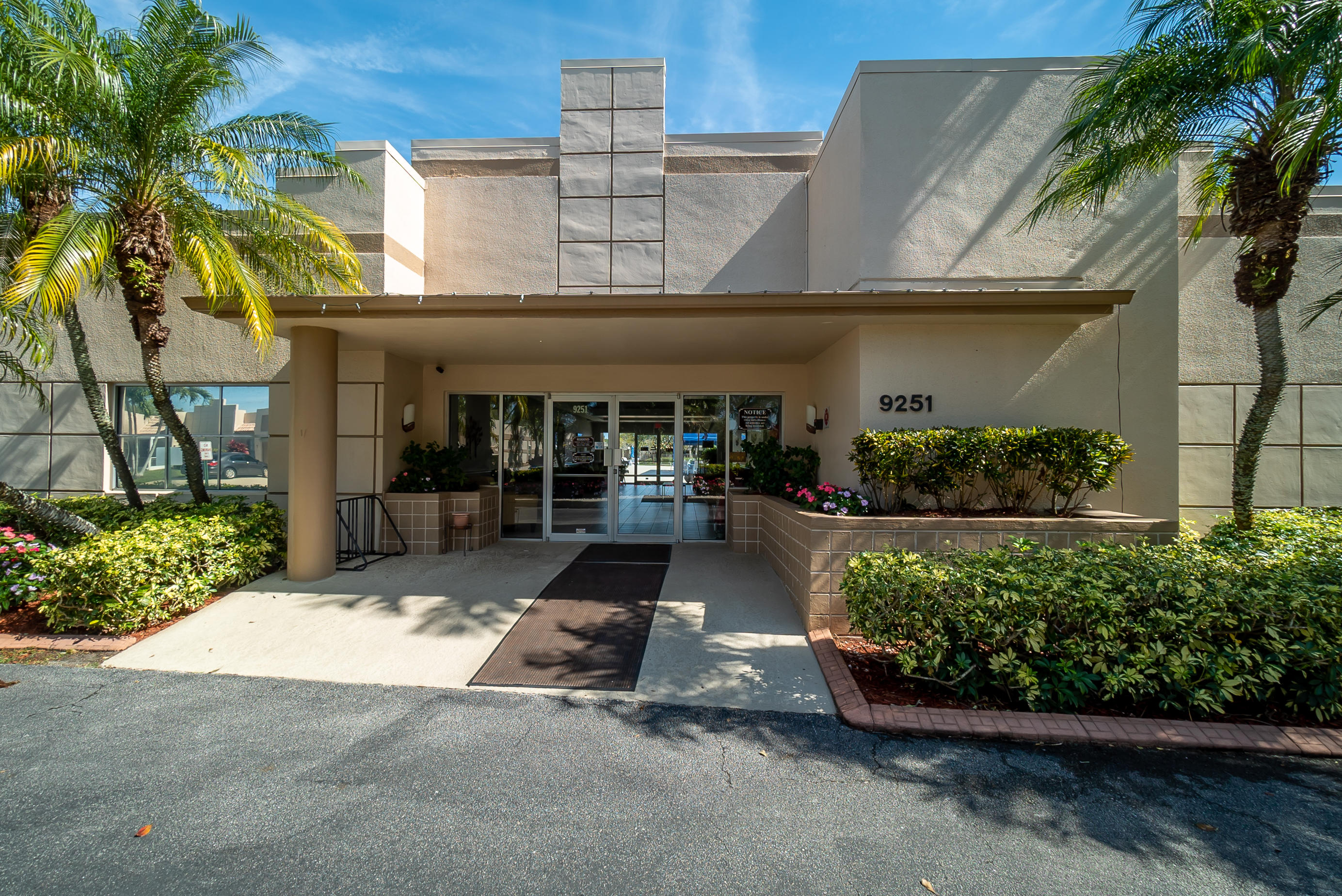 9070 Tracy Court, Unit 8 Boca Raton, FL 33496 - Photo 24 of 31 18. Clubhouse