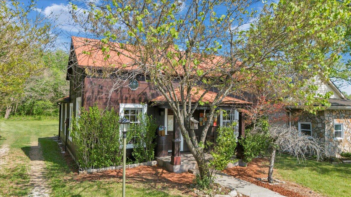 5297 Peaks Road Bedford, VA 24523 - Photo 47 of 68 46-DJI_20250429160149_0046_D