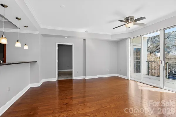 $479,000 | 300 West 5th Street, Unit 413, Charlotte, NC 28202