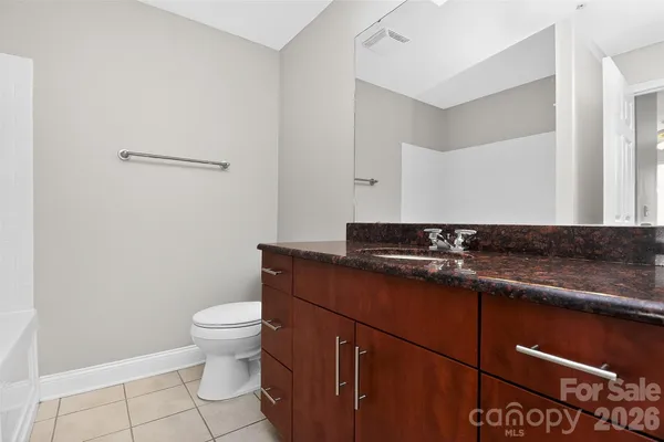 $479,000 | 300 West 5th Street, Unit 413, Charlotte, NC 28202