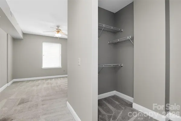 $479,000 | 300 West 5th Street, Unit 413, Charlotte, NC 28202