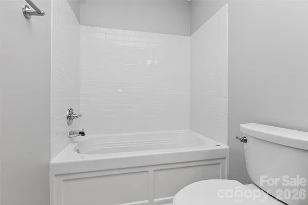 $479,000 | 300 West 5th Street, Unit 413, Charlotte, NC 28202