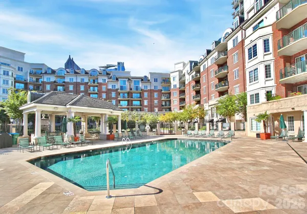 $479,000 | 300 West 5th Street, Unit 413, Charlotte, NC 28202