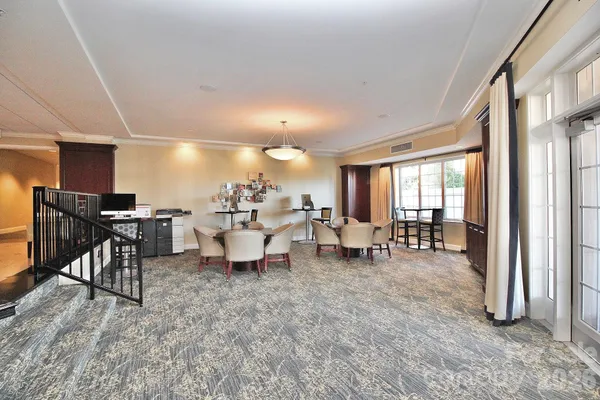 $479,000 | 300 West 5th Street, Unit 413, Charlotte, NC 28202