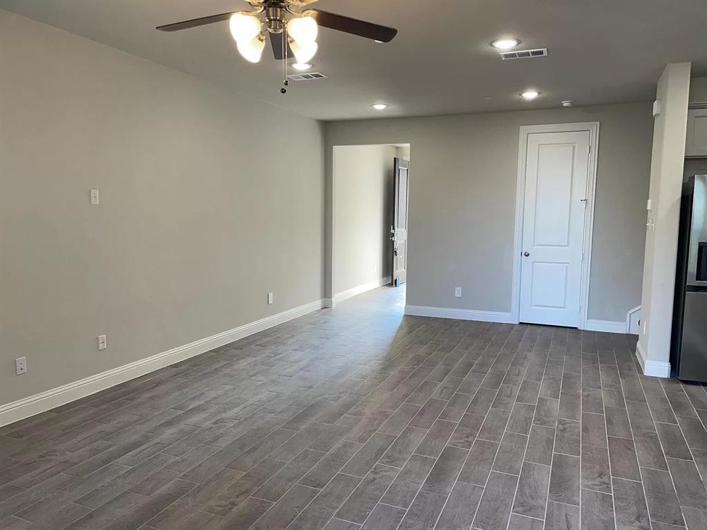 1752 Redding Street Allen, TX 75002 - Photo 11 of 24
