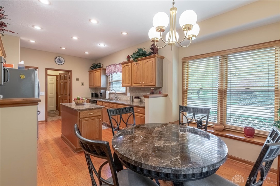 873 Deer Run Road Centerville, OH 45459 - Photo 8 of 39 Gallery Image 8