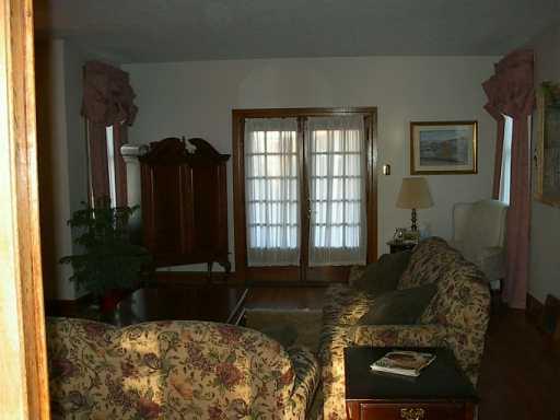 872 Ridge Road Ambridge, PA 15003 - Photo 2 of 6 Other.