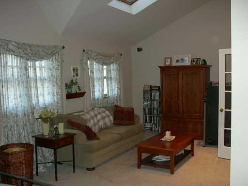 872 Ridge Road Ambridge, PA 15003 - Photo 4 of 6 Other.