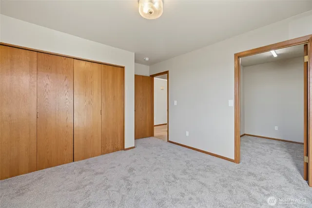 $389,000 | 651 Southeast Bayshore Drive, Unit B301, Oak Harbor, WA 98277