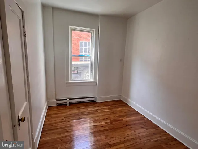 $1,200 | 24 West Cecil Street, Winchester, VA 22601