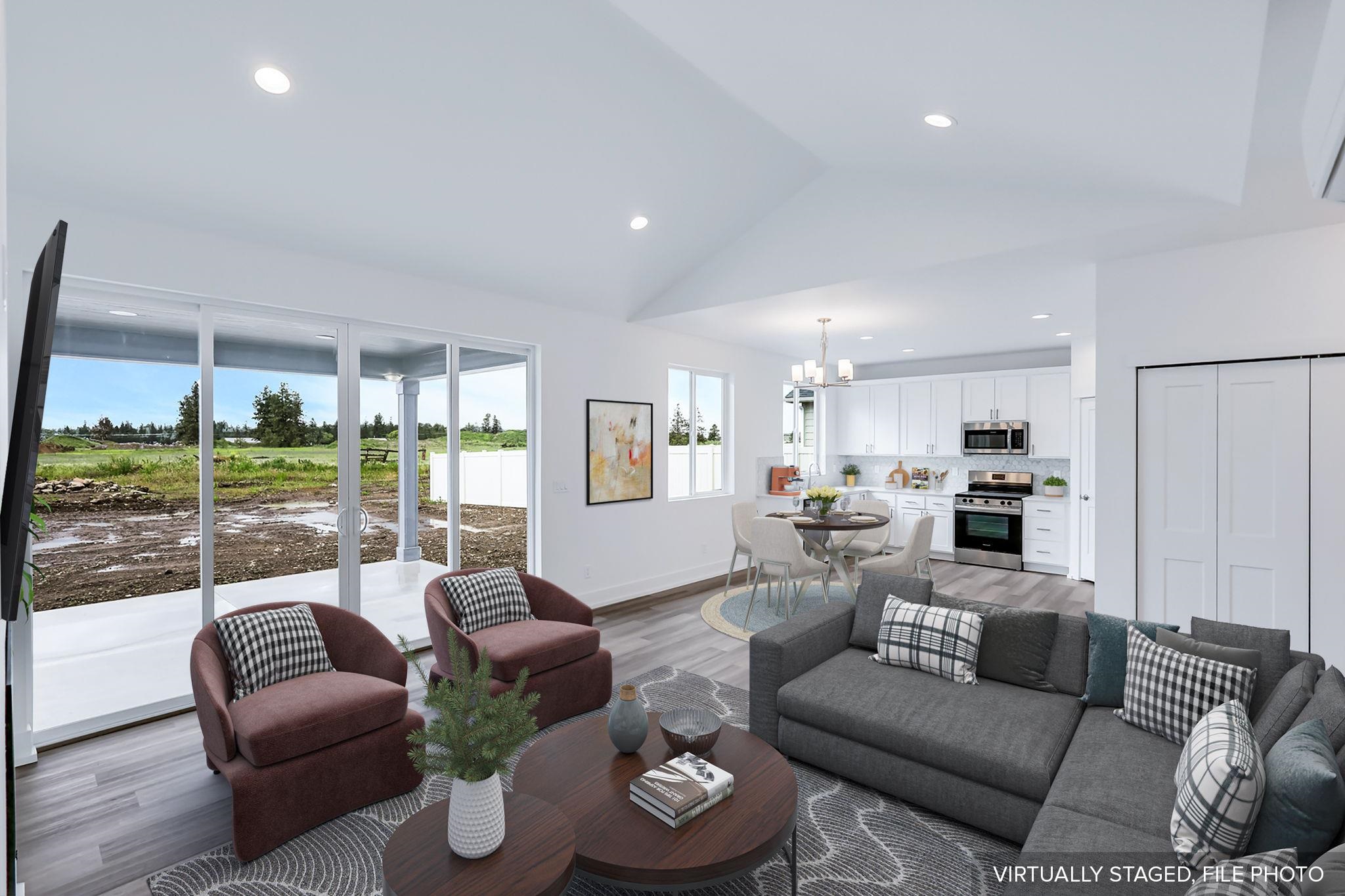 5885 South Sherri Lee Road Spokane, WA 99224 - Photo 4 of 35