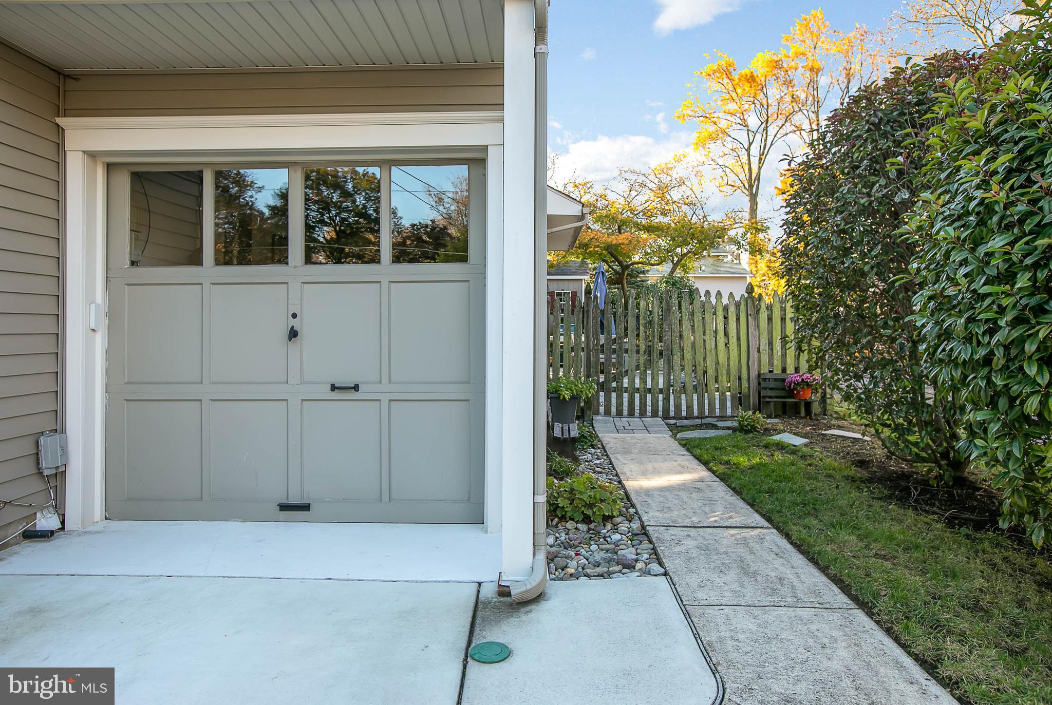 1520 Prospect Ridge Boulevard Haddon Heights, NJ 08035 - Photo 3 of 40