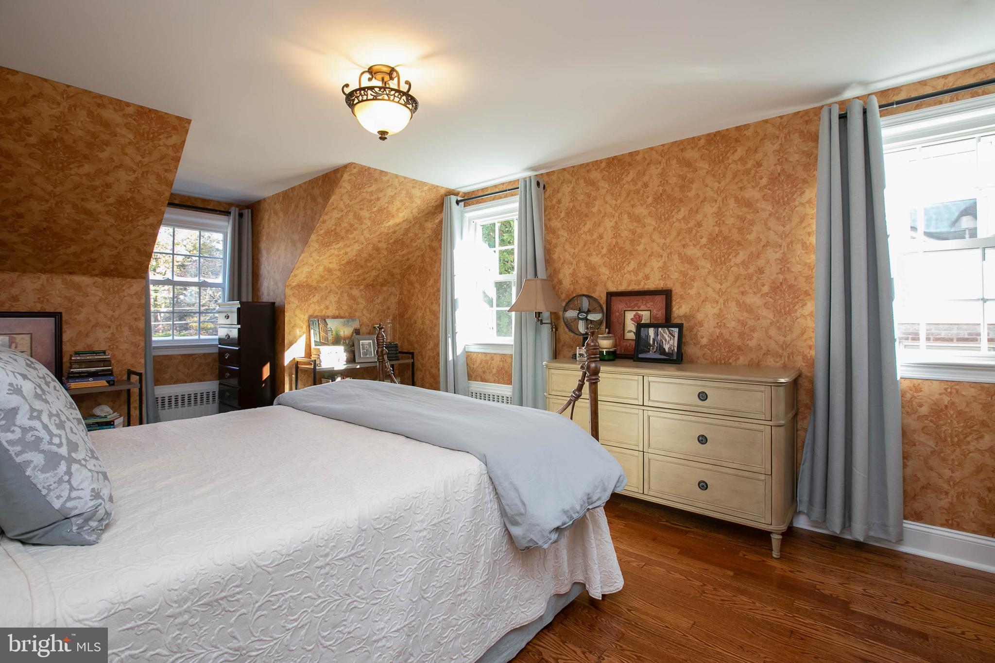1520 Prospect Ridge Boulevard Haddon Heights, NJ 08035 - Photo 21 of 40 Master Bedroom