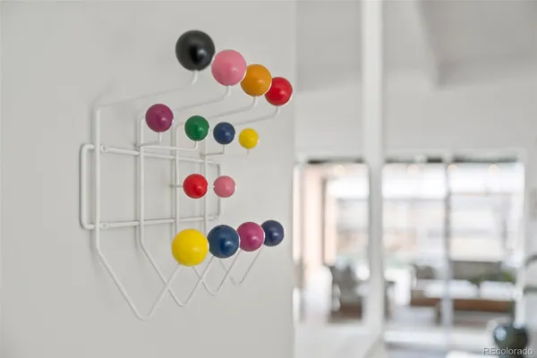 $6,900 | 1585 South Elm Street, Denver, CO 80222